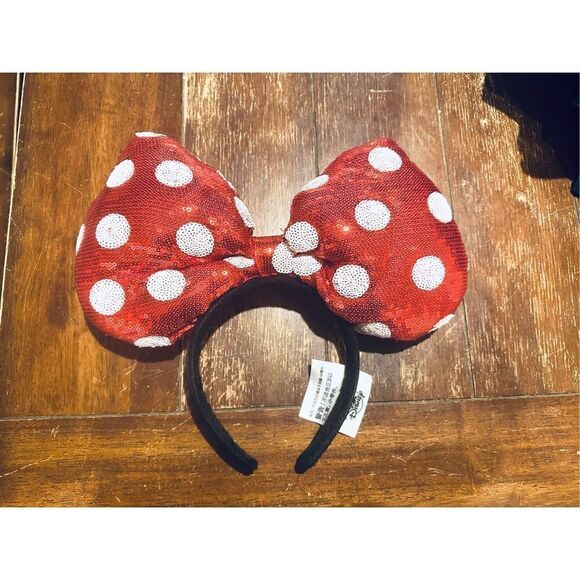 Disney Minnie Mouse Large Sequined aRed Polka Dot Bow Headband - Picture 2 of 6